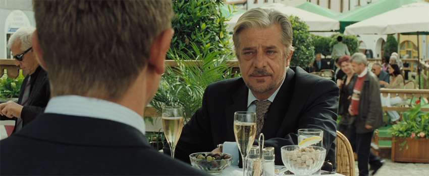 Vous n'avez pas la vision d’ensemble, Mr Bond - Mathis dans Casino Royale